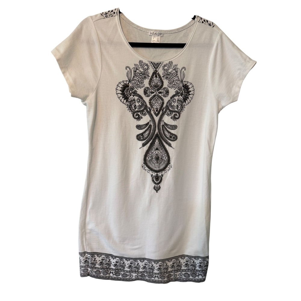 Venus Tshirt Dress‎ Womens Medium White Black Paisley Beaded Boho Fairy Vacation